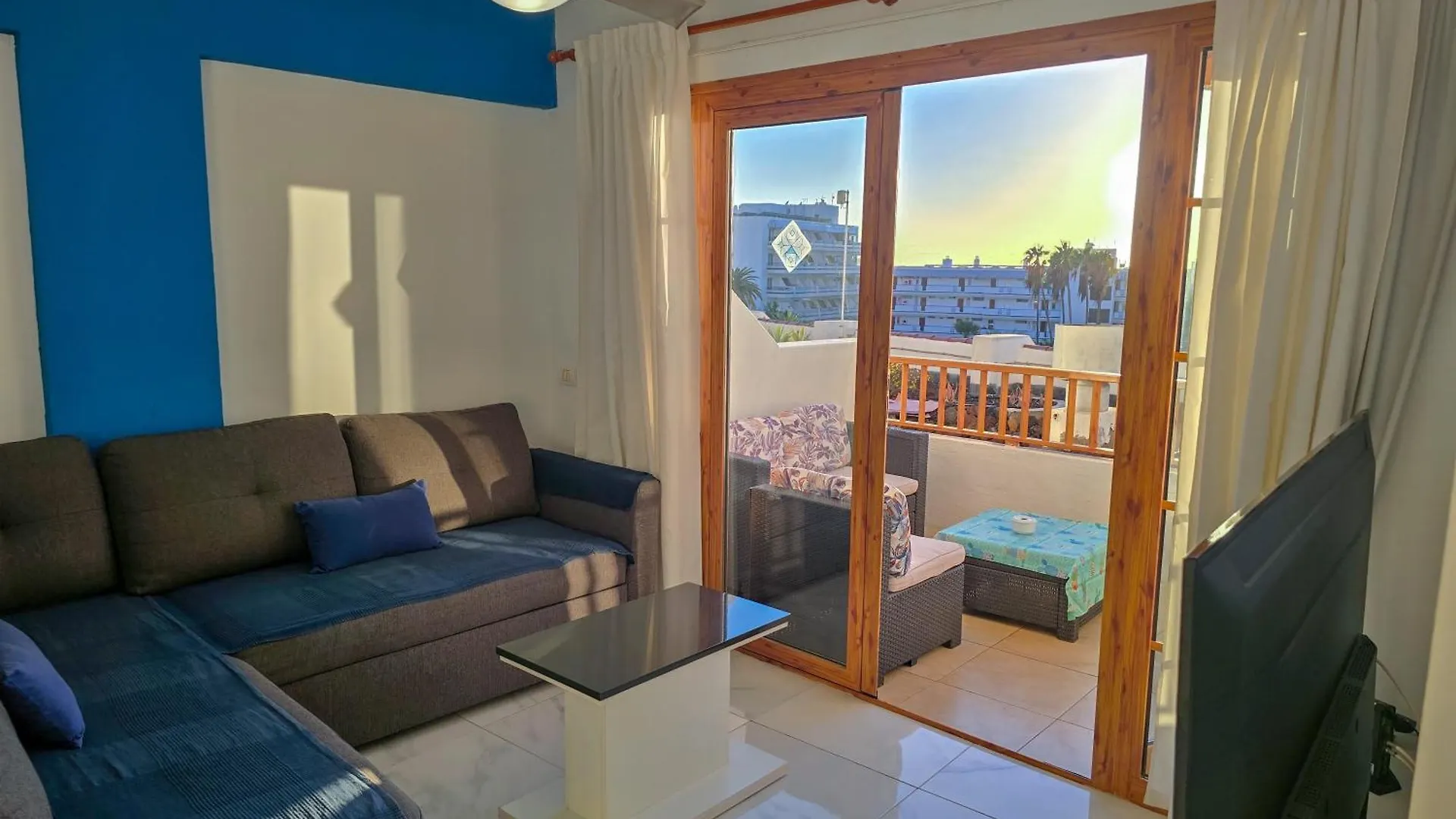 Apartment Aqua Sun Los Geranios By Helloapartments Costa Adeje